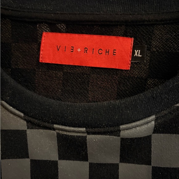 Vie Ritchie - Picture 5 of 12